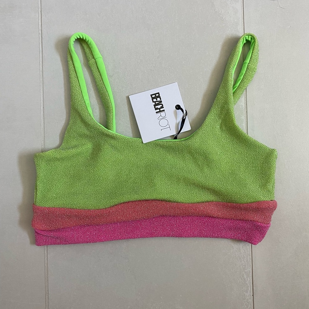 NWT beach riot swim top